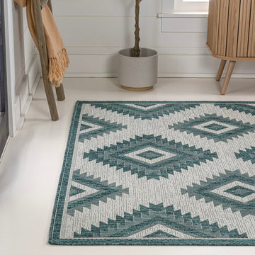 Lior Geometric Moroccan Diamond Area Rug